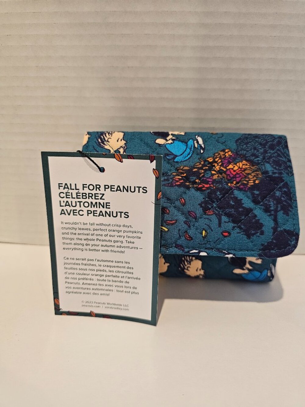 NWT Vera Bradley RFID Riley Compact Wallet Peanuts Fall Meadow Pumpkin Halloween - Picture 14 of 14